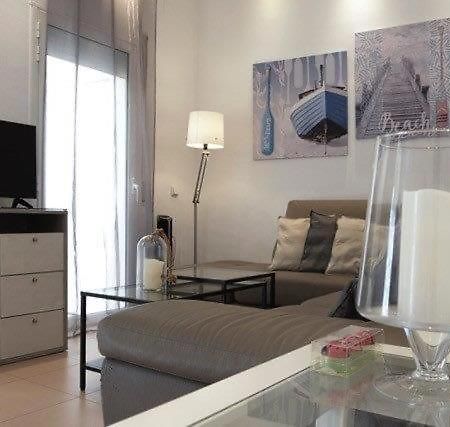 Vive La Playa Y La Noche De Sitges Aqui Apartment Exterior photo