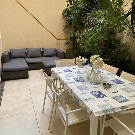 Vive La Playa Y La Noche De Sitges Aqui Apartment Exterior photo