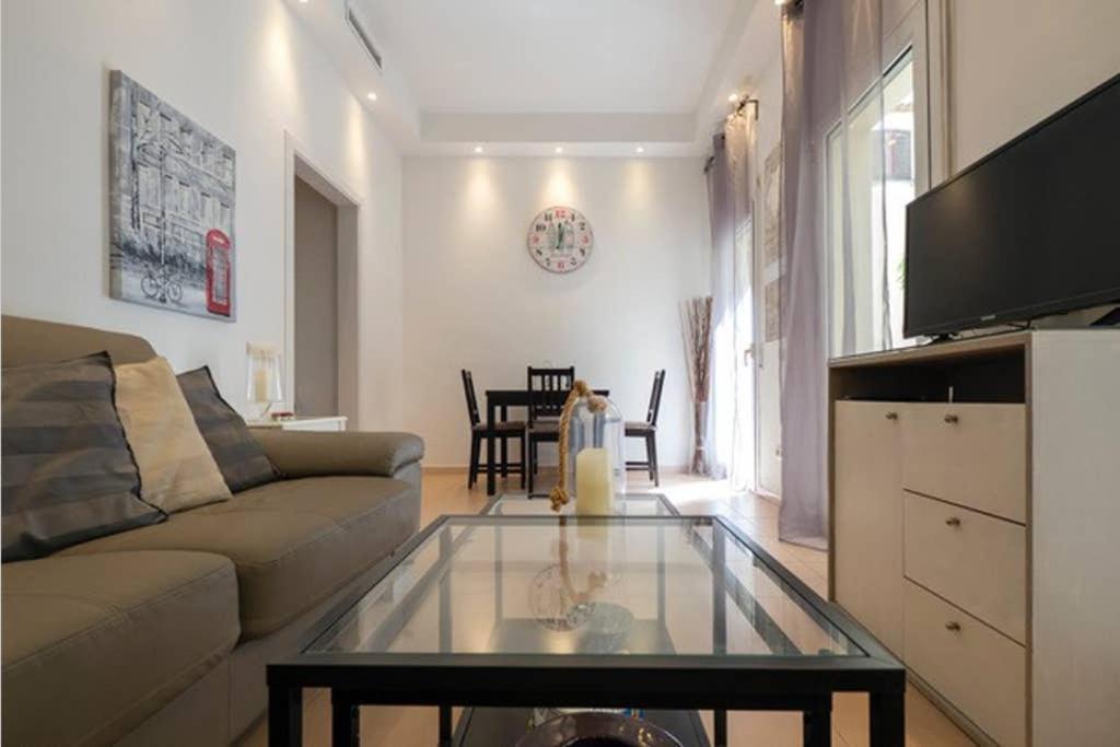 Vive La Playa Y La Noche De Sitges Aqui Apartment Exterior photo
