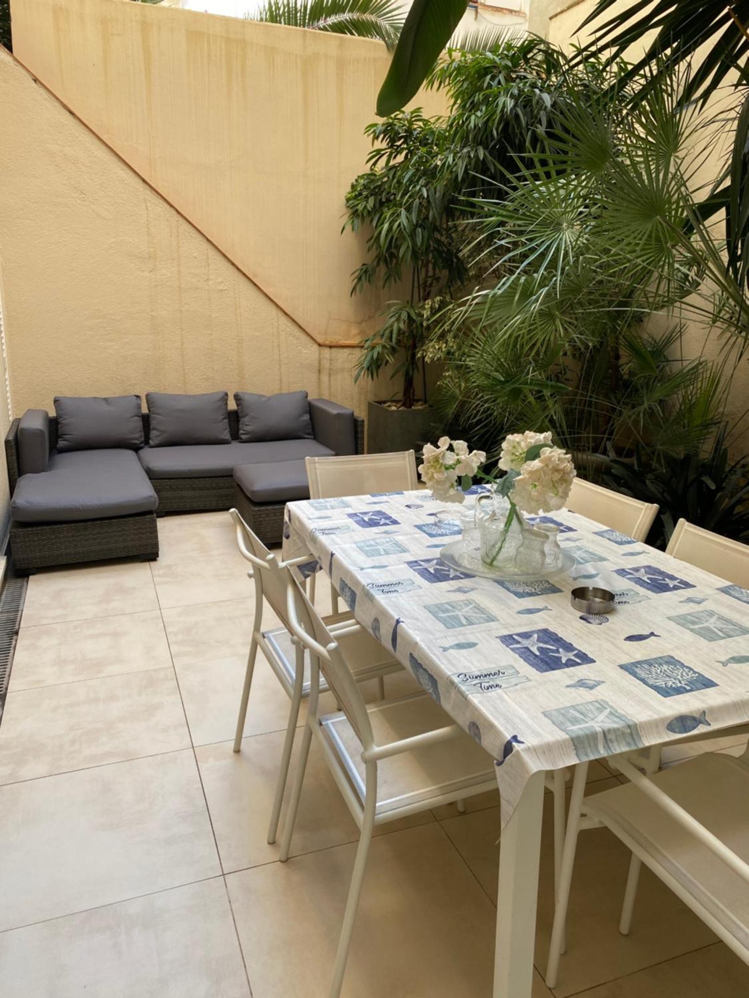 Vive La Playa Y La Noche De Sitges Aqui Apartment Exterior photo